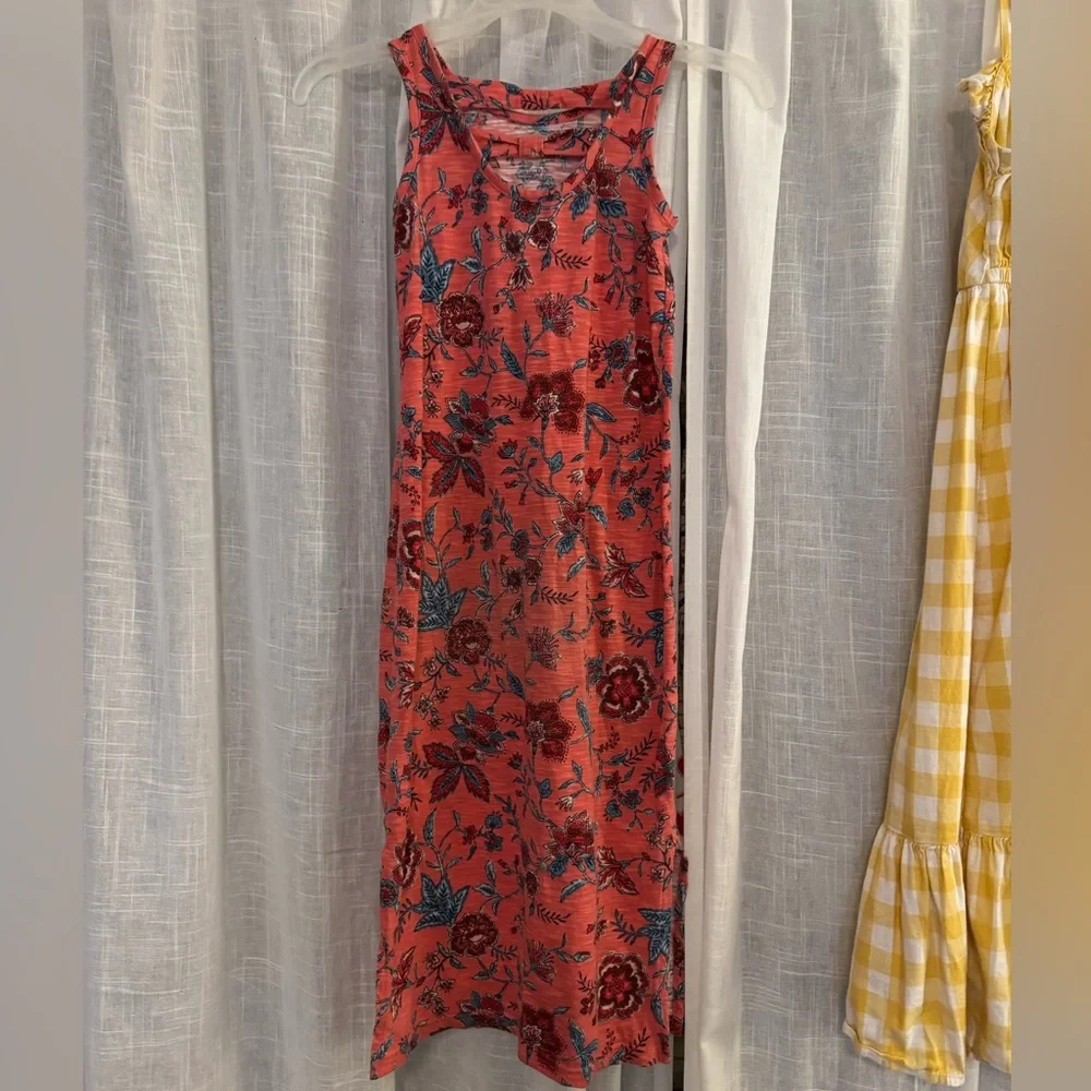 Lot of 3 Girls Dresses Old Navy (6/7) Cat and Jack (7/8), SHEIN (12)